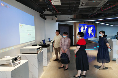 頂酷暑走企訪崗,送關(guān)懷心系學生-電子工程系進行企業(yè)回訪(二)